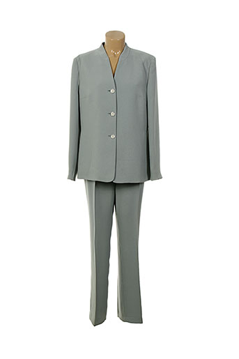 villa bleue ensemble femme de couleur vert