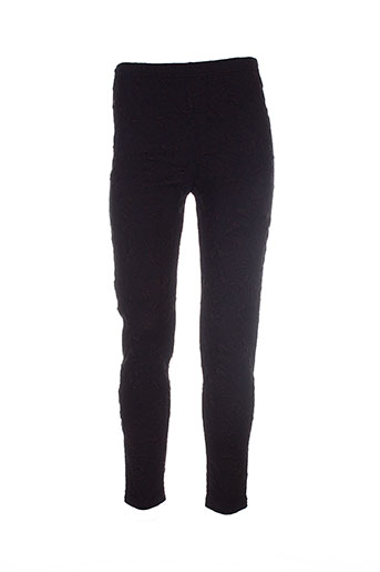 20 et 20 leggings femme de couleur marron (photo) 20 et 20 leggings femme de couleur marron (photo)