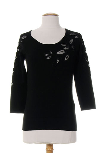 leo guy pulls femme de couleur noir