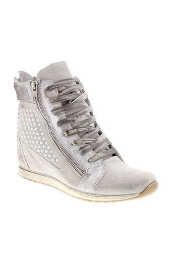cafe noir chaussures femme de couleur blanc