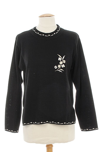 20 et 20 cols et ronds femme de couleur noir (photo) 20 et 20 cols et ronds femme de couleur noir (photo)