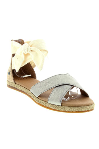 ugg chaussures femme de couleur beige