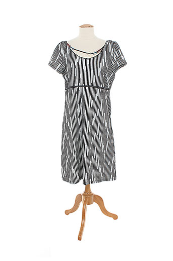 lo! les filles robes femme de couleur noir