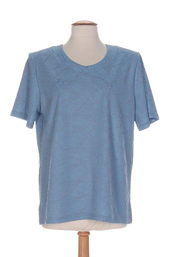 20 et 20 tuniques femme de couleur bleu (photo) 20 et 20 tuniques femme de couleur bleu (photo)
