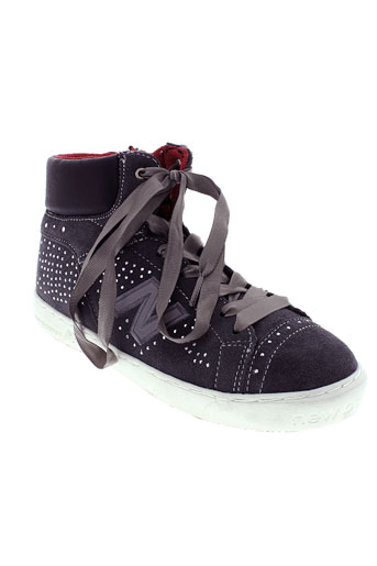 new balance chaussures fille de couleur gris