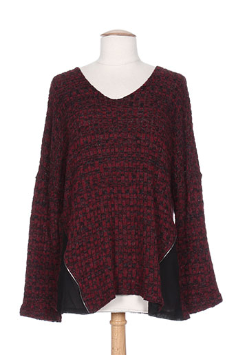 piment rouge pulls femme de couleur rouge
