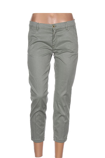 lcdn pantacourts femme de couleur vert