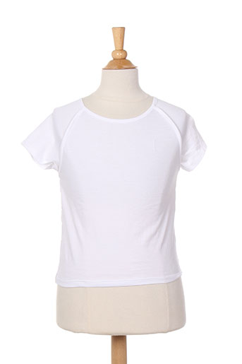 une fille t-shirts fille de couleur blanc