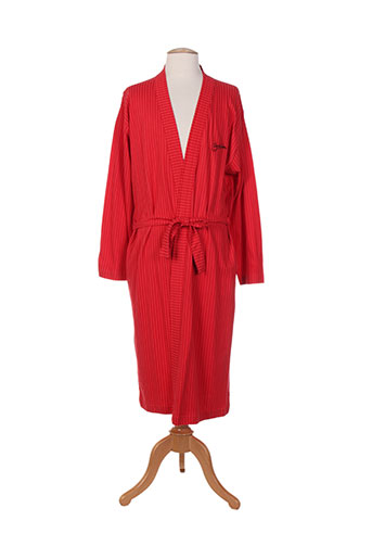 coup de coeur nuit homme de couleur rouge