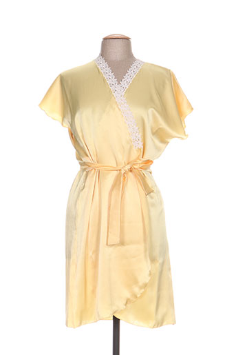 marjolaine nuit femme de couleur jaune