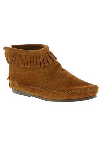 minnetonka chaussures fille de couleur marron