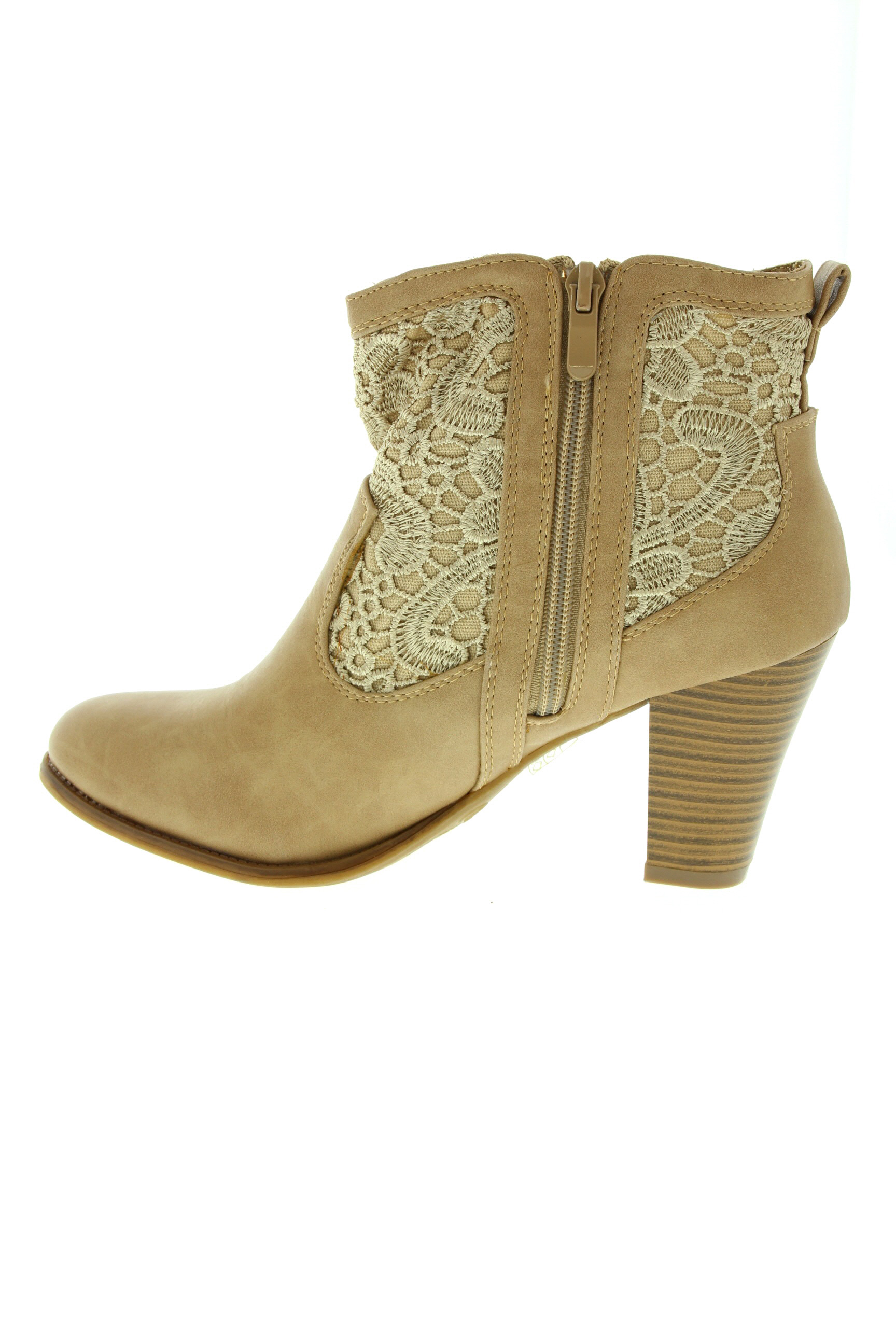 kayla boots beige
