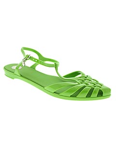 nu pied vert femme