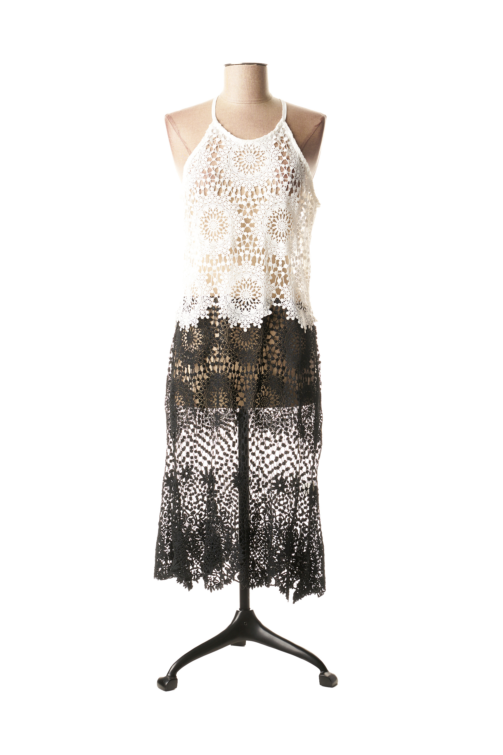 robe faust dentelle